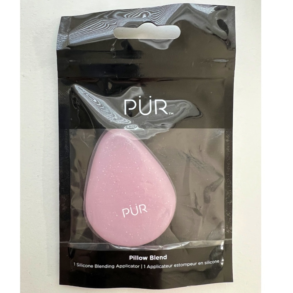 Pur Pillow Blend Silicone Blending Applicator